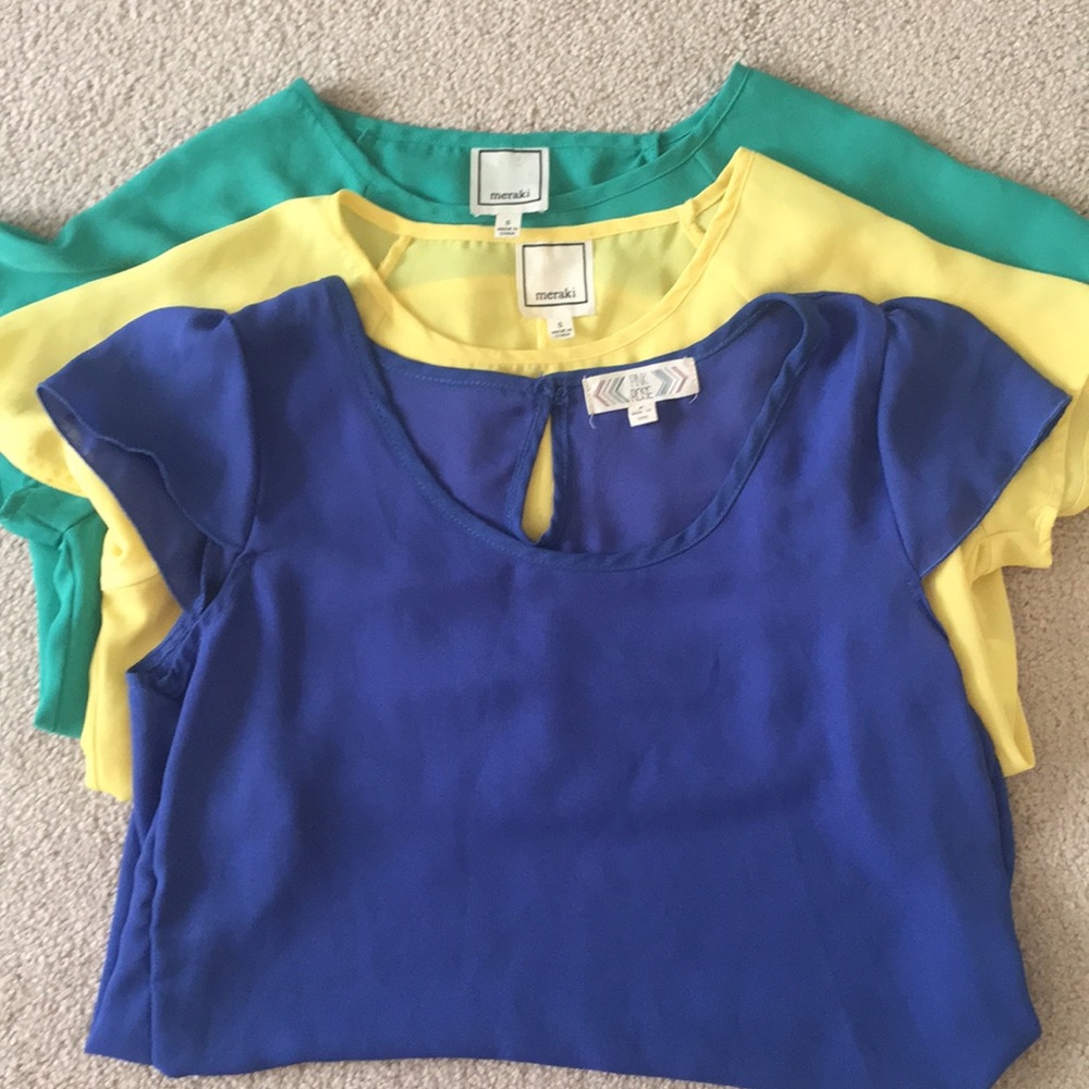 Bright Solid Top Bundle- Size Small